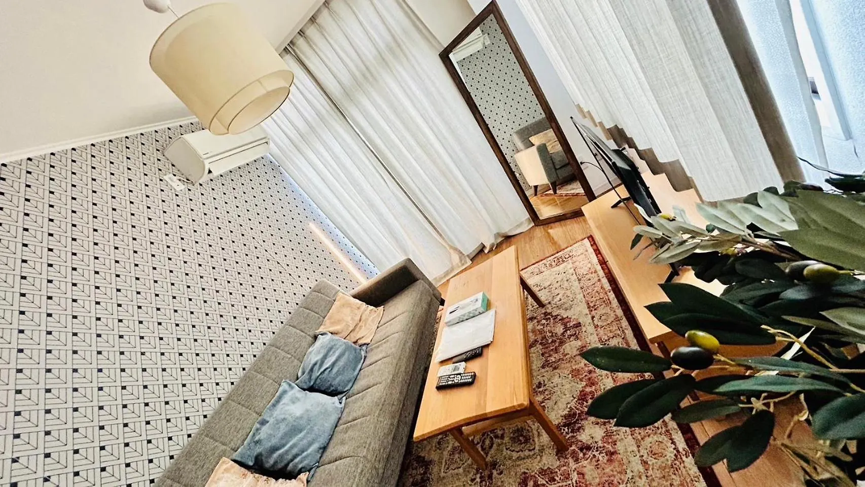 Eldor Nishikoujiya Apartment Tokyo